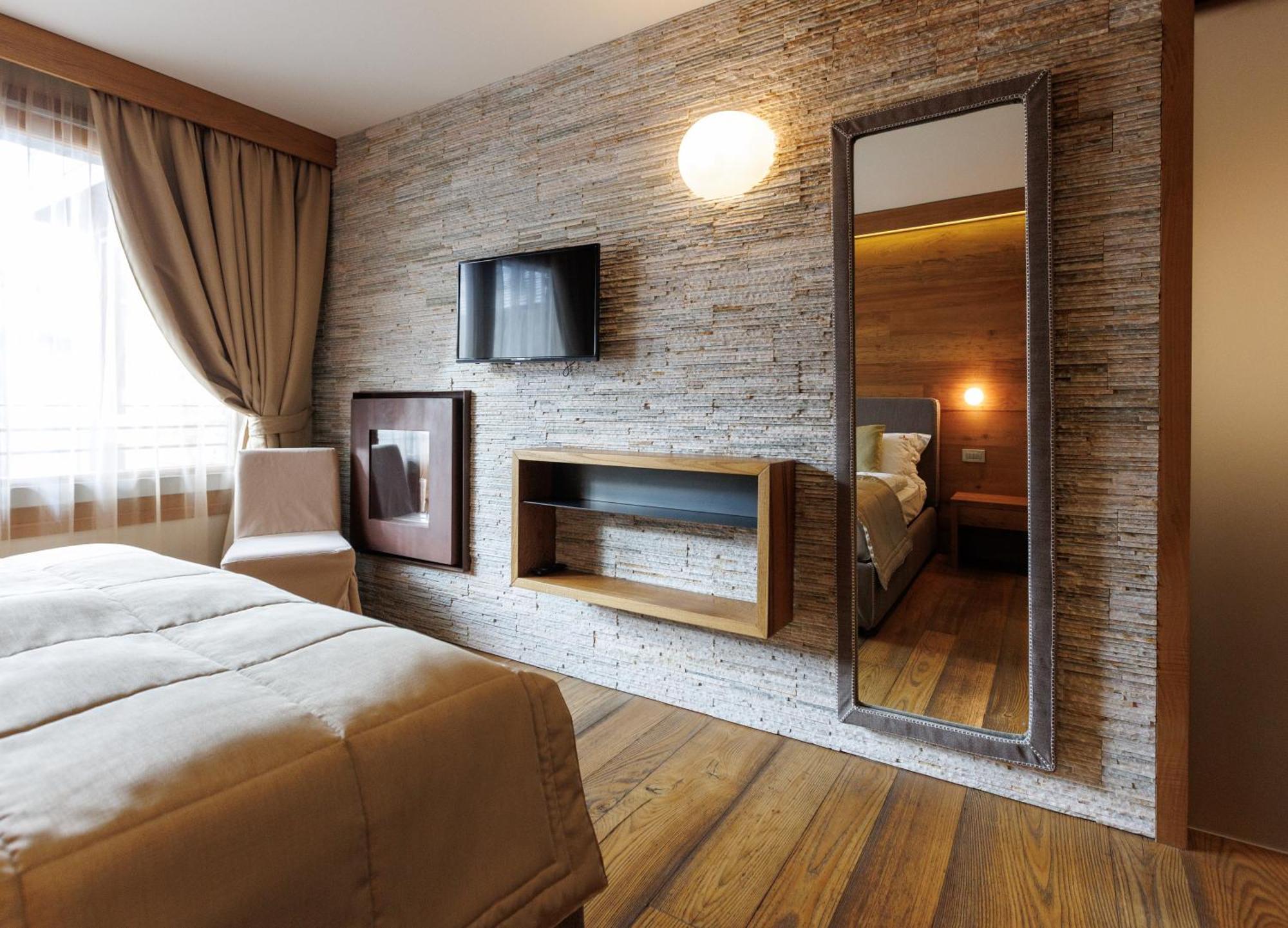 Sottovento Luxury Hospitality Hotel Bormio Exterior photo